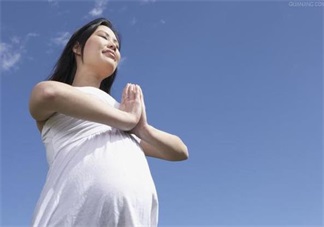 快生了肚子太大很緊張 孕晚期這些細節一定要注意