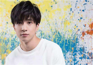 人生巔峰的薛之謙為什么把所有的一往情深都給了同一個人？