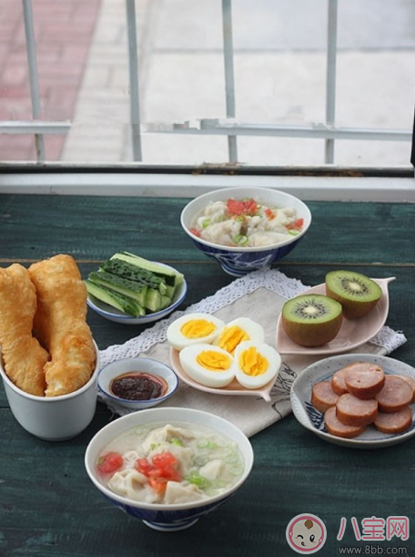去學校的時間太短來不及吃早餐 孩子快手早餐