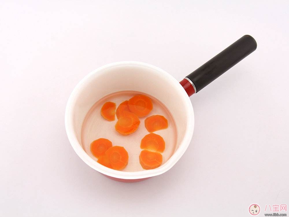 秋季寶寶飲食推薦   胡蘿卜營養又美味