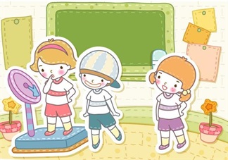 小魚兒稱體重當場發飆 孩子體重多少算正常