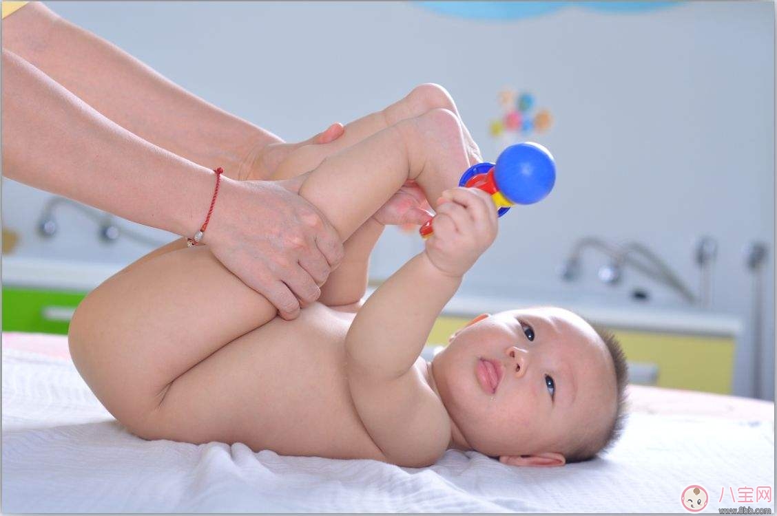 幼兒游泳變聰明 越早學習效果越好 