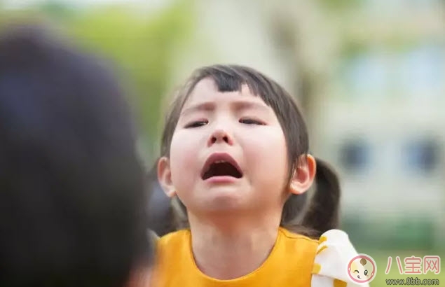 寶寶動不動就哭怎么辦 寶寶動不動就哭的解決方法