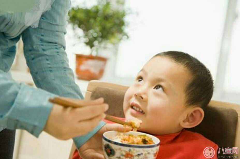 孩子吃飯慢吞吞 這么調整吃飯快速