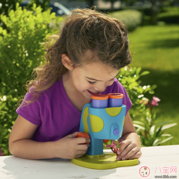 家里的墻都是孩子的畫板 原因是因為探索欲