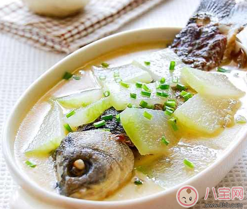 超級媽媽一天產奶6升多 怎么能讓自己的奶水多