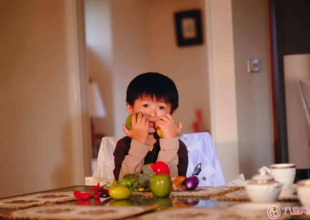 寶寶有多動癥怎么辦  營養補充就好了