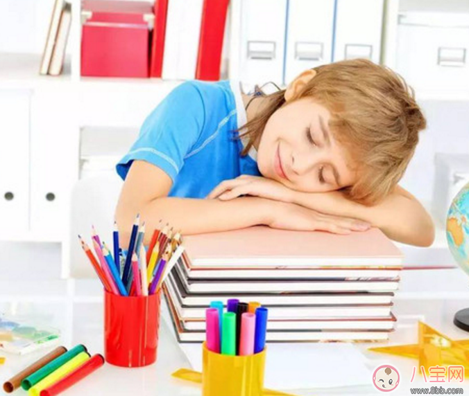 孩子上課打瞌睡怎么辦 小孩上課老是喜歡打瞌睡