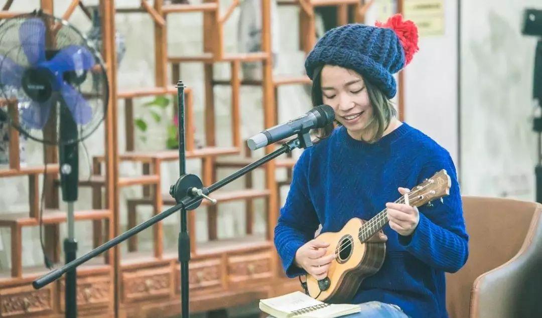 遠方的山坡上是什么歌_遠方的山坡上這首歌的原唱_歌詞找歌名搜索遠方的山坡上