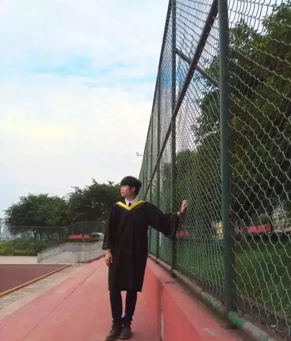 到了某個年紀你就會知道是什么歌_年紀歌就會知道到是什么歌曲_年紀歌就會知道到是什么歌名